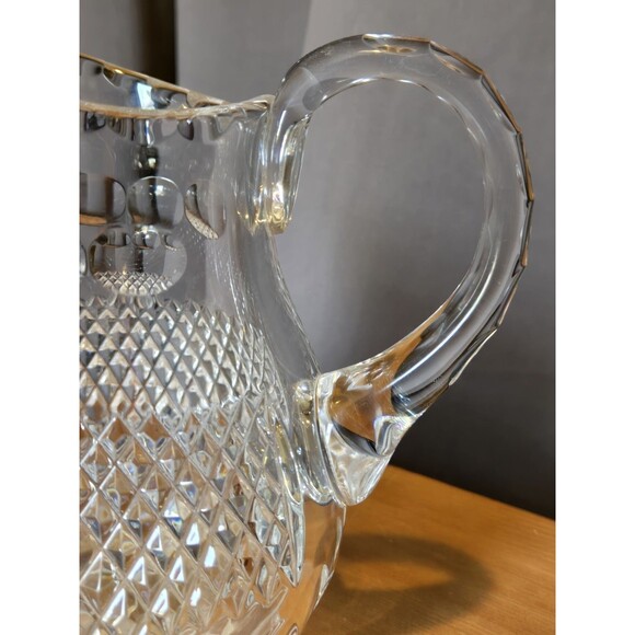Gorgeous Crystal Pitcher, 7" 32oz - Picture 4 of 9